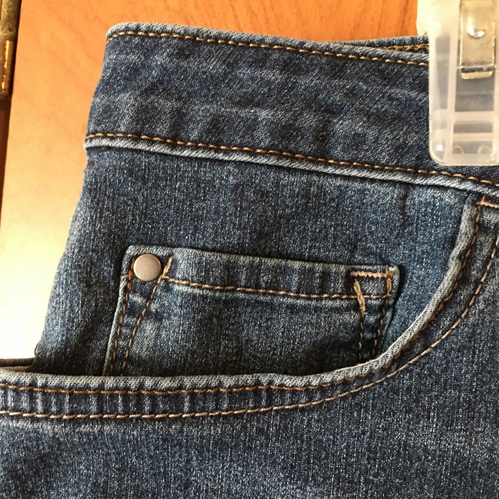 Lee Riders - Picture 5 of 8